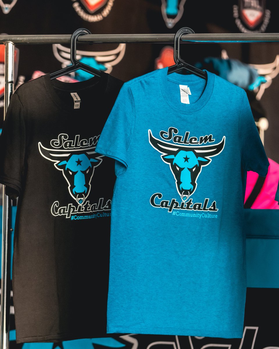 MERCH IS CURRENTLY SOLD ON GAME DAY AT OUR SALEM ARMORY! ✊ 7:30PM TIP-OFF! THIS FRIDAY! 🏀 • GO CAPS! 💙💙💙 #communityculture • 📸: Vintyge Visuals @lifeofvintyge #salemoregon #salemoregonarmory #salemcapitalsbasketball #salemcapitals #thebasketballleague #communityculture