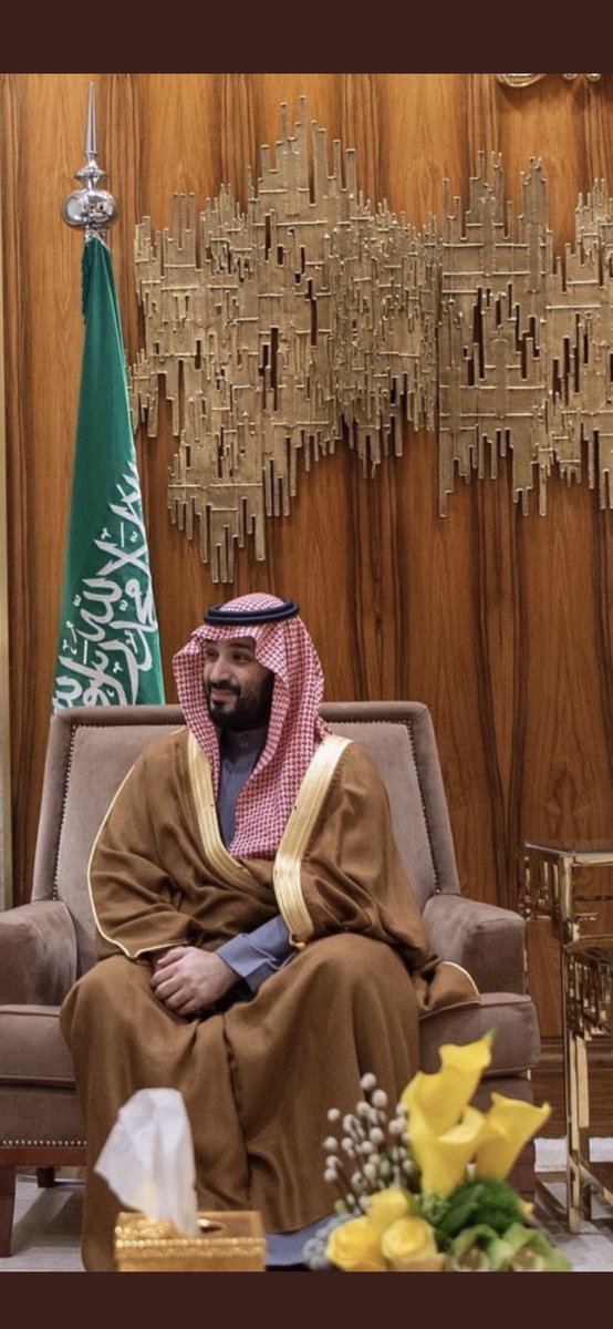 #ذكرى_البيعة_الخامسة_لولي_العهد 
نجدد البيعه والولاء والسمع والطاعه  لولي عهدنا وقائد رؤيتنا ومستقبلنا سيدي صاحب السمو الملكي الأمير محمد بن سلمان حفظه الله ورعاه وأدامه عزا وذخرا لنا💚🇸🇦💚