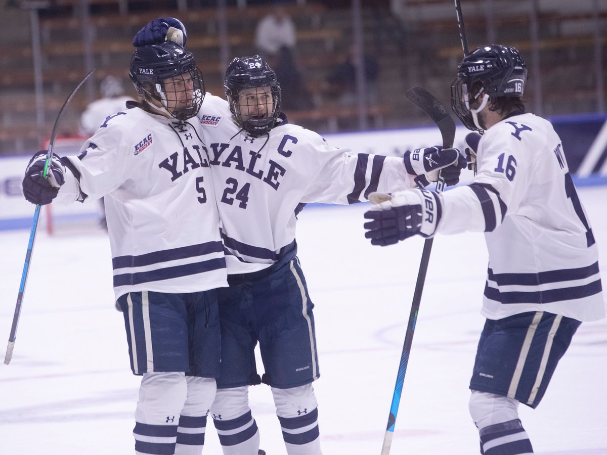 Yale Hockey Association Awards handed out tonight at team banquet.

READ ➡️ bit.ly/3kjMAyt

#ThisIsYale