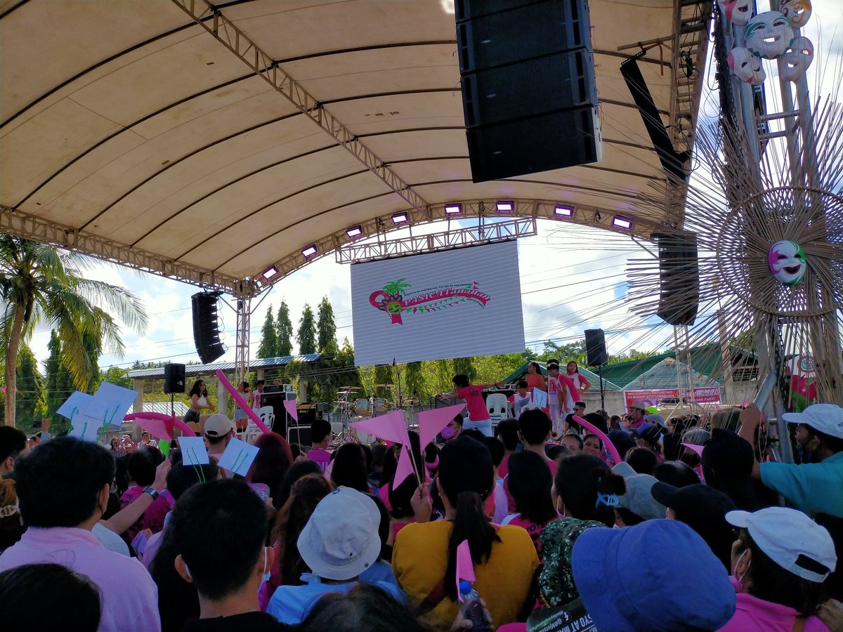ruthxaa's tweet photo. VP @lenirobredo , im a mother to an 8-month-old baby girl, tumitindig for a better future for her and for our country. See you po sa PasiCATANAUAN People's Rally. #Quezonduan #LeniKiko #LetLeniKikoLead #LetLeniLead2022 https://t.co/OgUsbwSwMI
