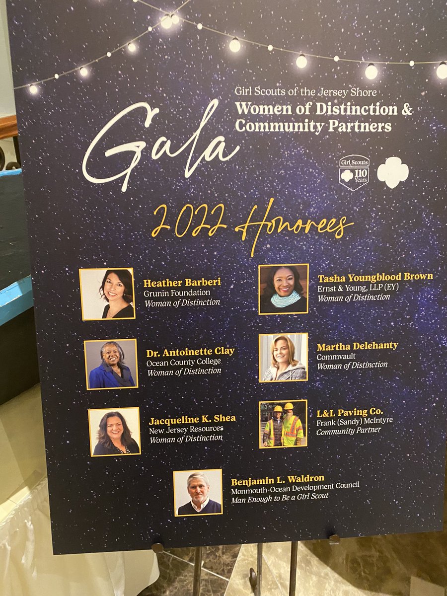 Susan__Pagano's tweet photo. Congratulations @EY_TashaYBrown on being a @GirlScoutsJS Women of Distinction Honoree. So happy to get to celebrate my amazing cohort mate 🎉 #cohort7 #MuEdD https://t.co/rklZVduuDQ