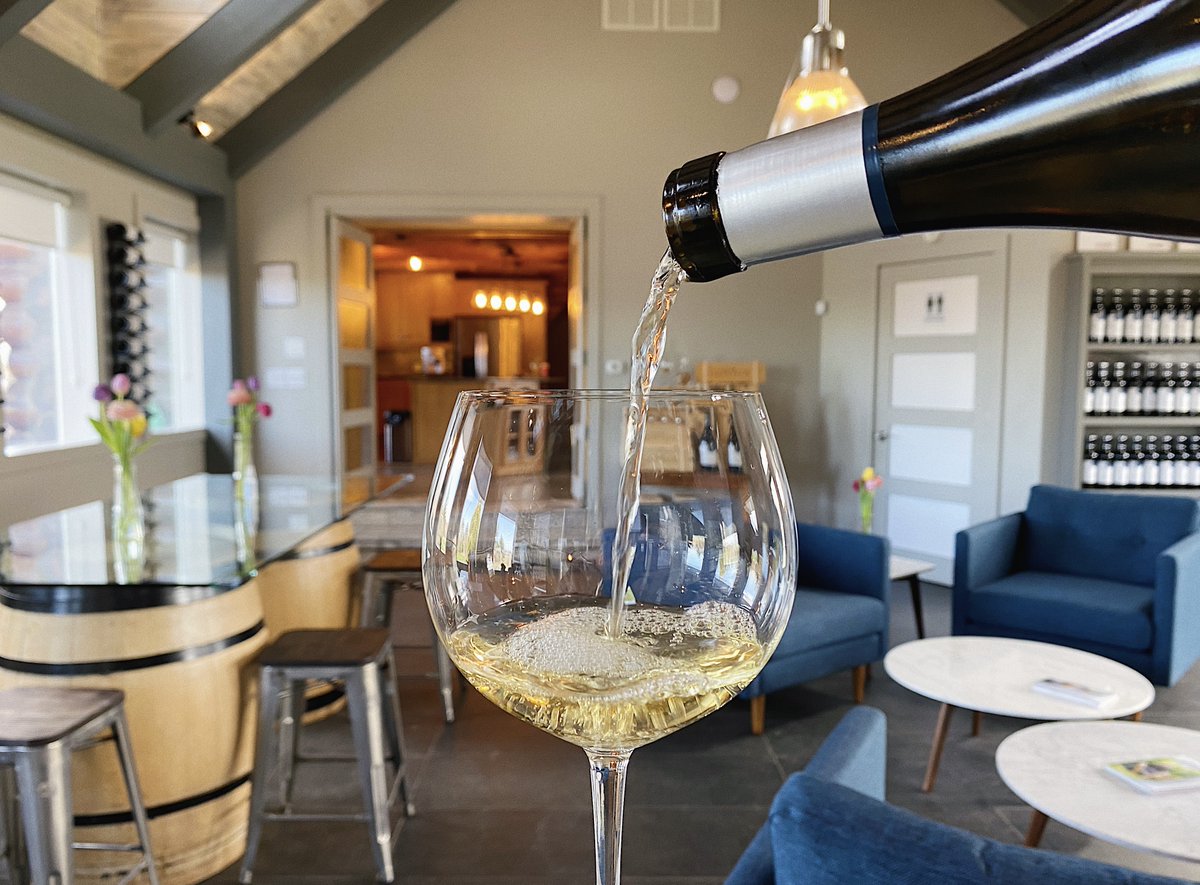 Join us this weekend for a glass in the tasting room or on the patio! We're open Thurs - Sun from 11:00 - 5:00! Walk-ins welcome.