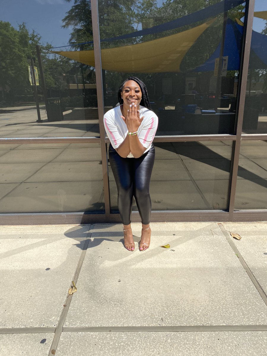 _itsjustOri's tweet photo. Just wanted to say I’m grateful that I finally made it to AKALand💗💚

Pretty Kompassionate
15-AB-22
#AKA1908 https://t.co/3p6870PEtB