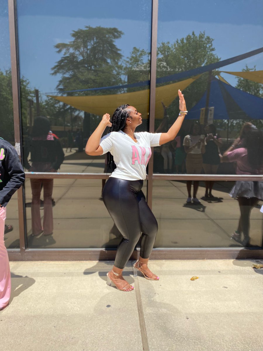 _itsjustOri's tweet photo. Just wanted to say I’m grateful that I finally made it to AKALand💗💚

Pretty Kompassionate
15-AB-22
#AKA1908 https://t.co/3p6870PEtB