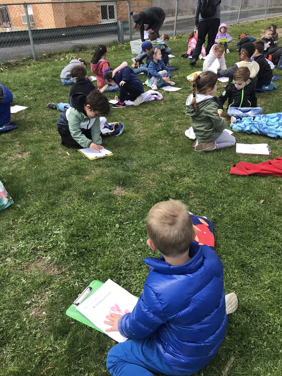 sasv28's tweet photo. UPK Earth Day Fun @deemartellucci @OSchoolsPR @jmcgahan31 https://t.co/HjStcqNhJX