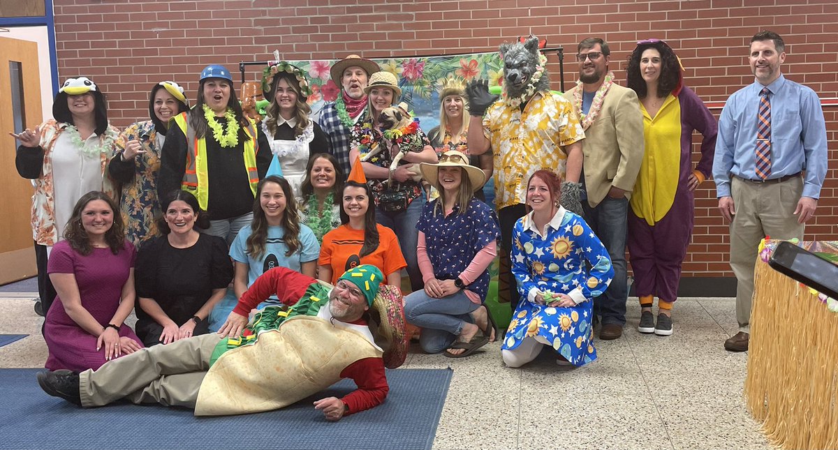 Christina tweet media