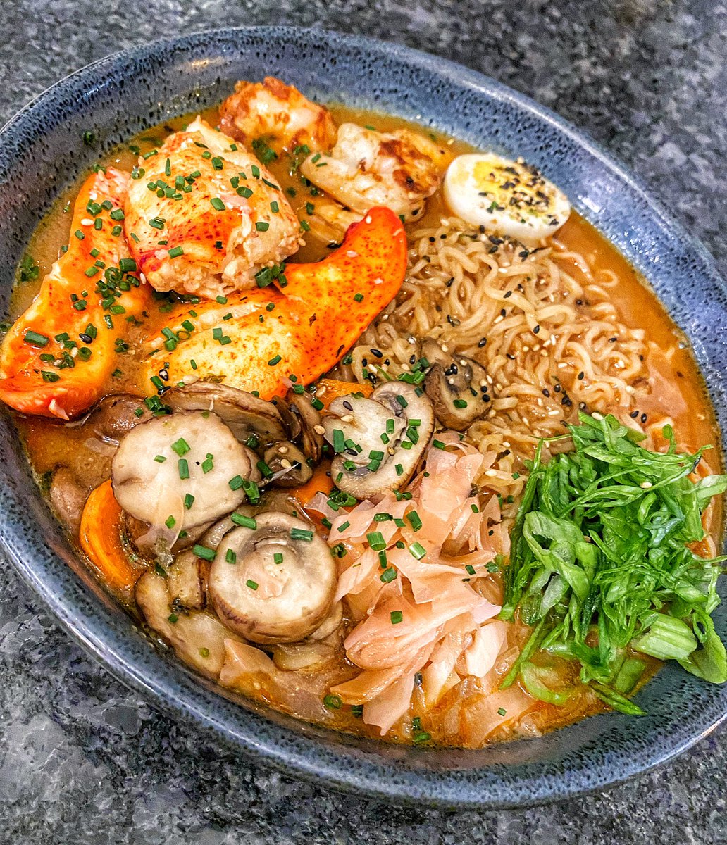 Chef Andrew Gruel tweet media
