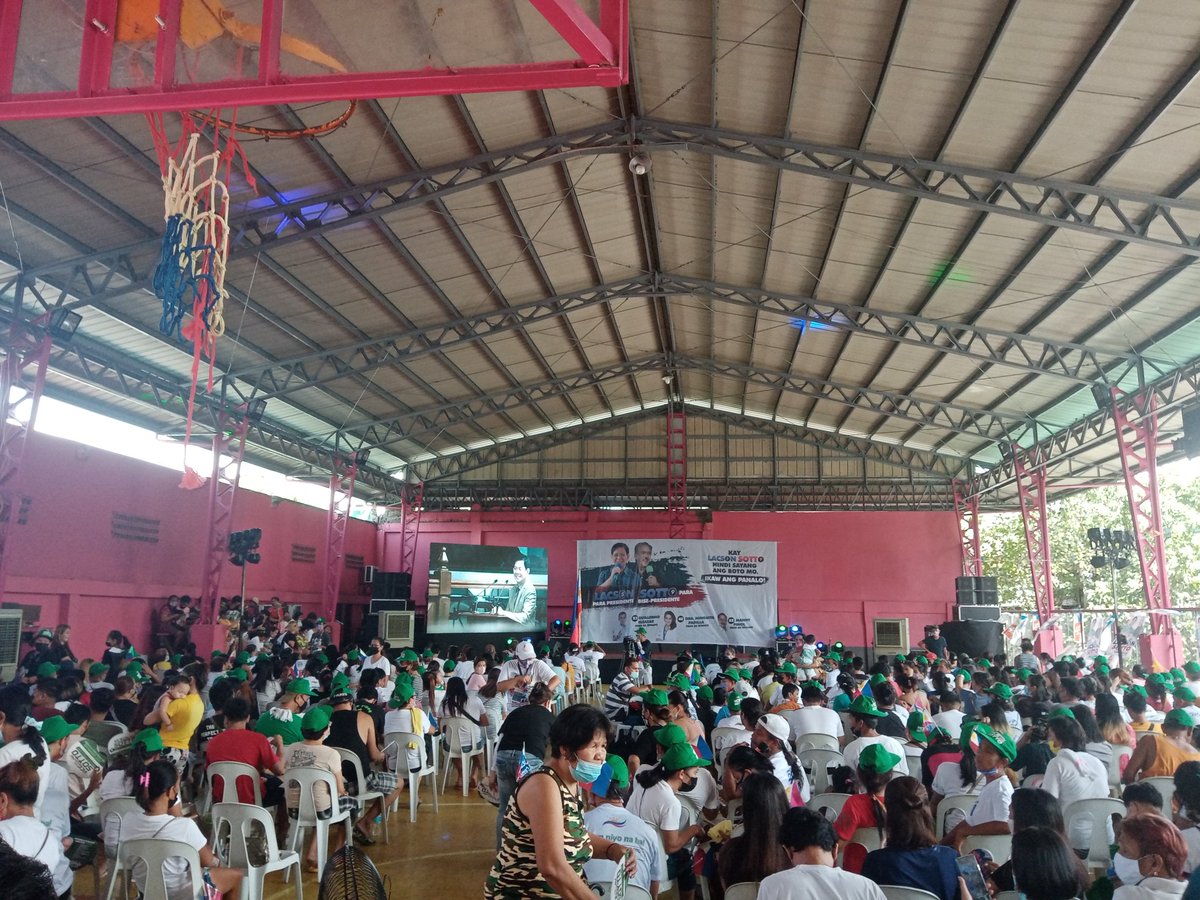 aesyeo_'s tweet photo. Ang CAMANAVA ay handa nang #LacsonSottoIbotoAtIpanalo ✊🏻✊🏻✊🏻
#ShiftToPing🛎️ #ping #lacson https://t.co/9LxCNrIpEI