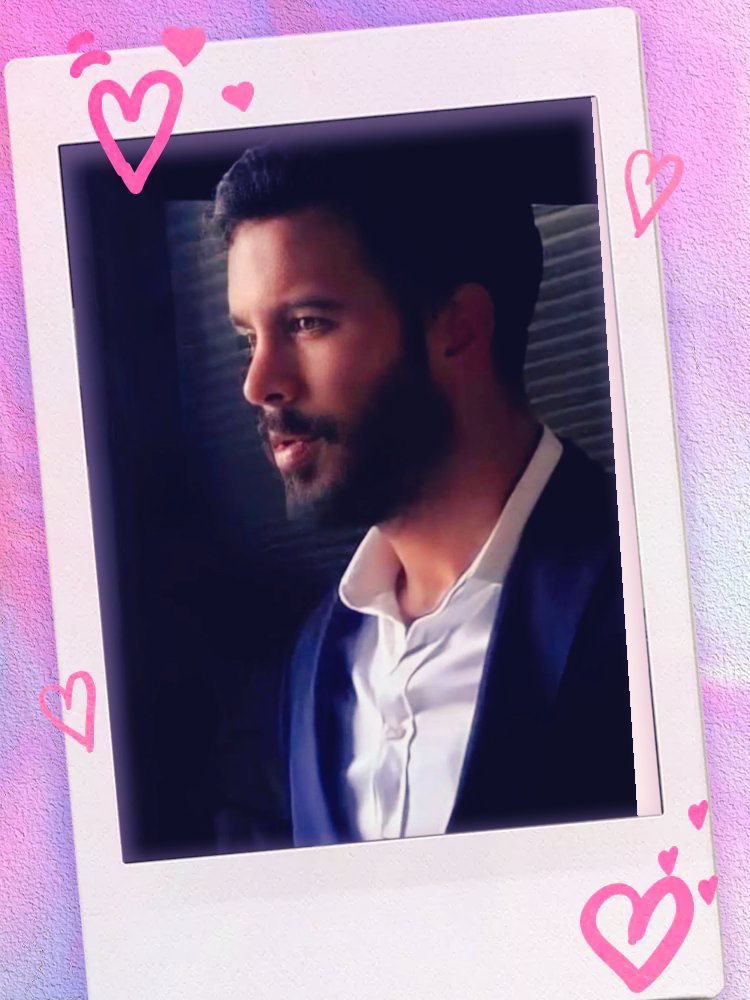 #BarışArduç Ehhhhh.... nada.... Solamente.... Barįs.....❤️🖤💗
#AlparslanBueyuekSelcuklu 
#Barisbombon