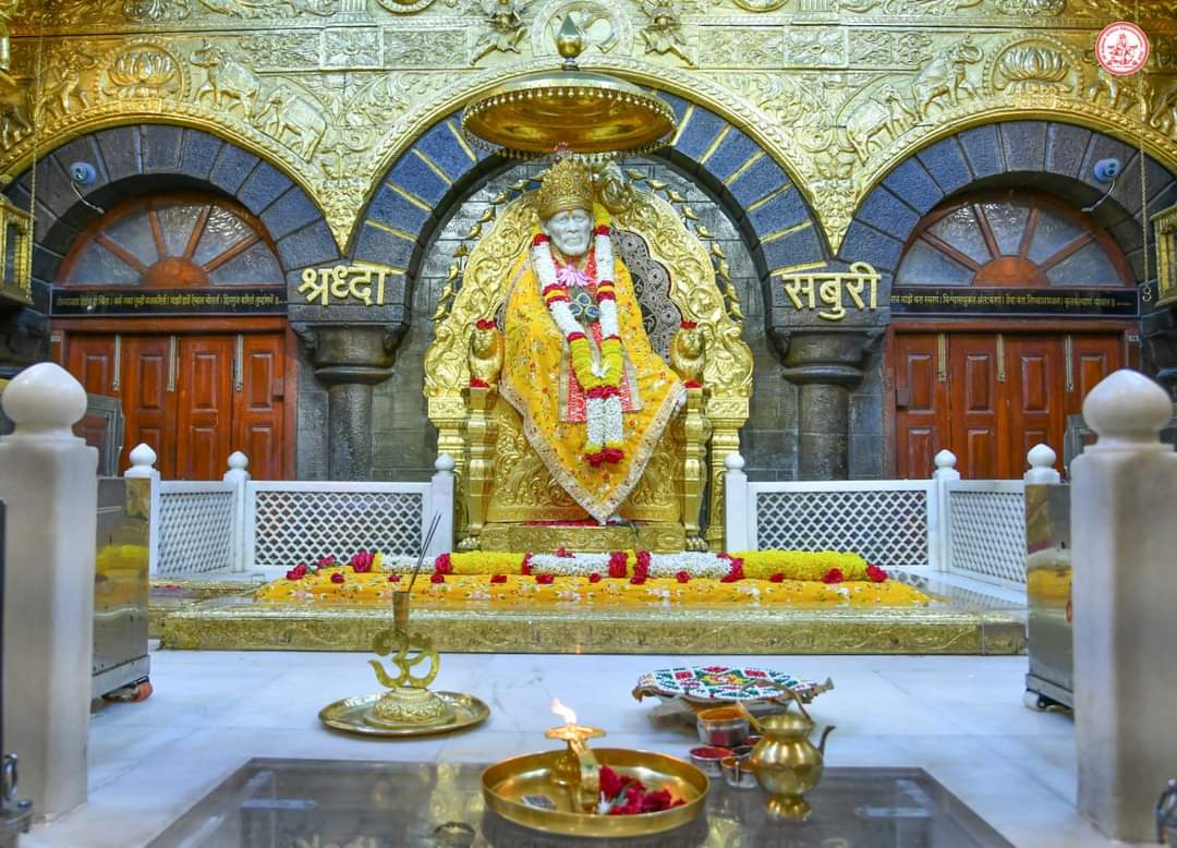 DATTASAITEMPLE's tweet photo. షిర్డీ కాకడ హారతి దర్శన్
(28.04.22) గురువారం....
Shirdi kakad Harathi Darshan(28.04.22) Thursday
#saibabaofshirdi
#shirdi #shirdisaibaba #shirdisai #shirdidarshan #shirdisaibabatemple #shirdibaba #saibabamessage @DATTASAITEMPLE #twitter #sconcepts @SSSTShirdi https://t.co/w1pOIYfra5