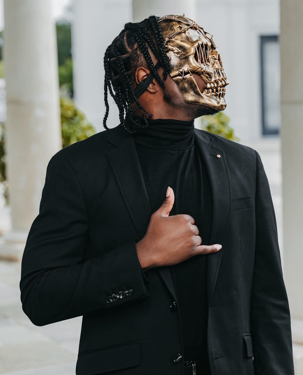 _dariusjc's tweet photo. Sorry 4 the Wait, But I've finally arrived. In the Land of Alpha, I'll forever be known as The PHrozen PerPHOURmer.

#DDay #LongLiveZetaXi #Clu4 🧊🤙🏾 https://t.co/jGydsJzabW