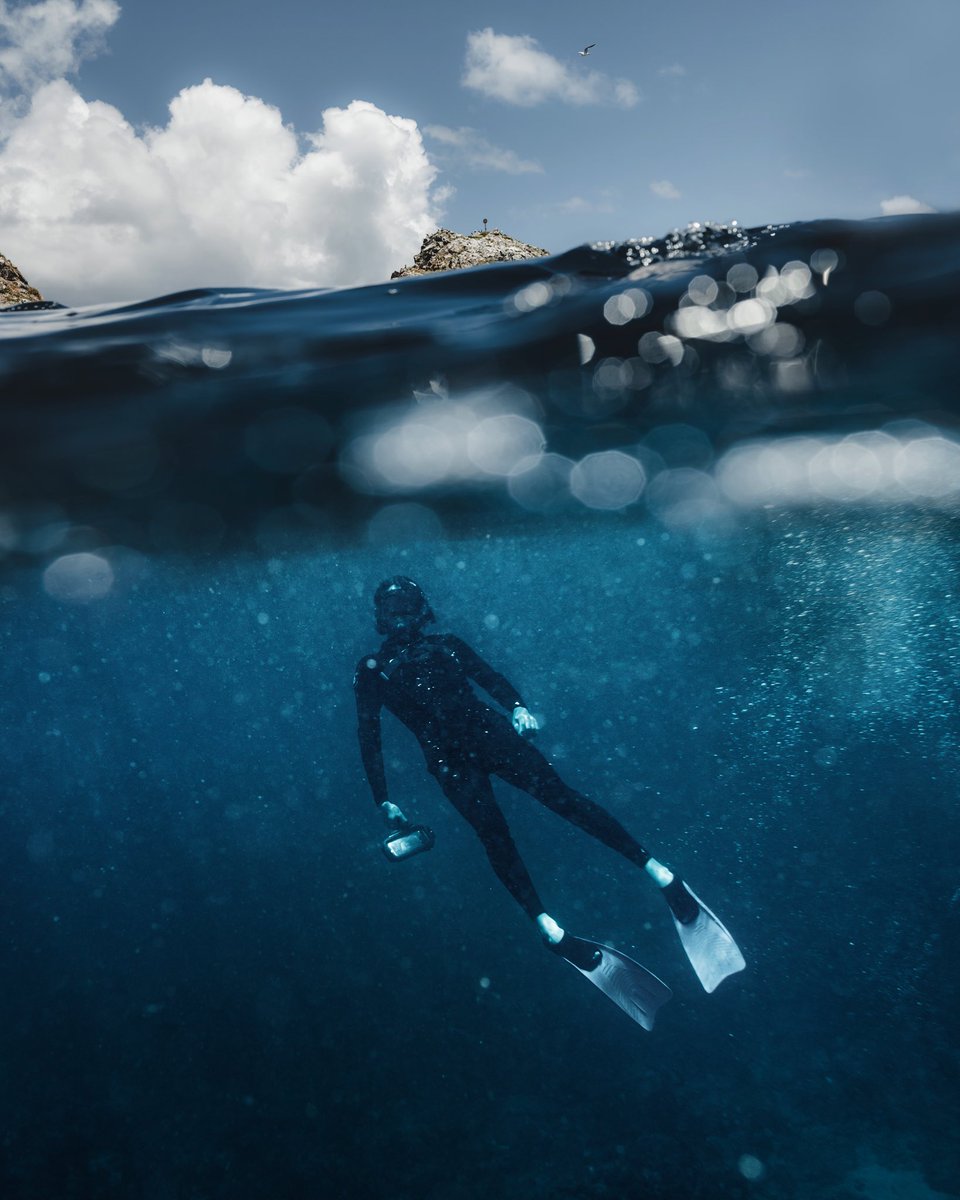imcodybryce's tweet photo. I really want to explore more of the underworld 🌊 Photographers, see your favourite underwater photos 👇🏼 https://t.co/hiYELWu3Vq