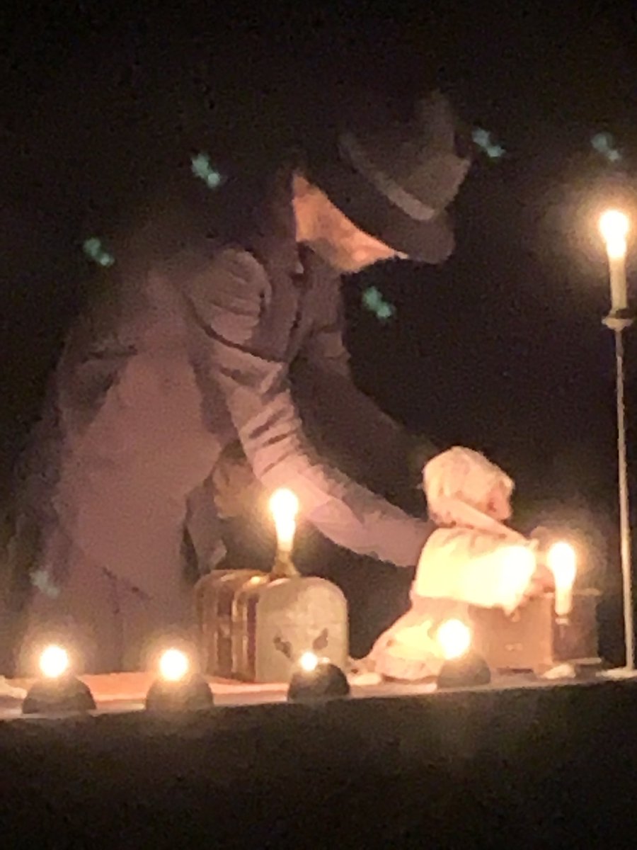 CASATITERES's tweet photo. Obra: “Tropeço” Grupo: Tato Criaçao Cênica País: Brasil 🇧🇷 ¡Aquí en la casa de los títeres! #Festivalinternacionaldetiteres 🎭🥳❤️🕯 https://t.co/OaphnyZLP6