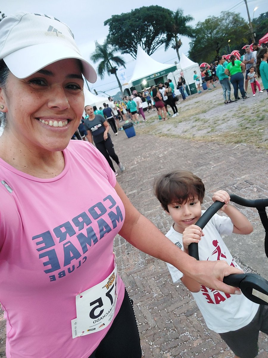 LuMachado2's tweet photo. #saiajustanoGNT 
Correndo com meu filho Ian https://t.co/GEW58W0j0p