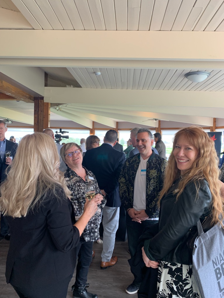 Lovely to be seeing friends at Mayor Easton's State of the Town address at Rockway Vineyards - Lincoln Chamber of Commerce!