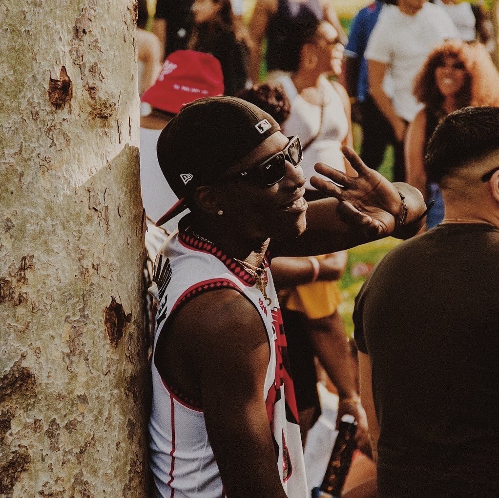 LARichieee's tweet image. 3 years down, lifetime to go.. ♦️
#AEMade