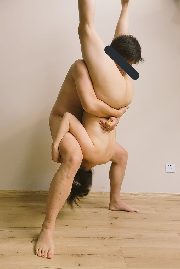 Sex wrestling
＃cuckold ＃sub ＃slave ＃Asian ＃couple ＃change ＃sex