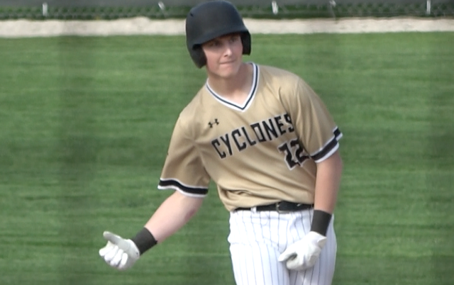 Channel1450com's tweet photo. Glenwood Rallies To Walk It Off In Extras And Complete The Sweep Of The Cyclones https://t.co/92y3wyijhd https://t.co/iWwGI9exEg