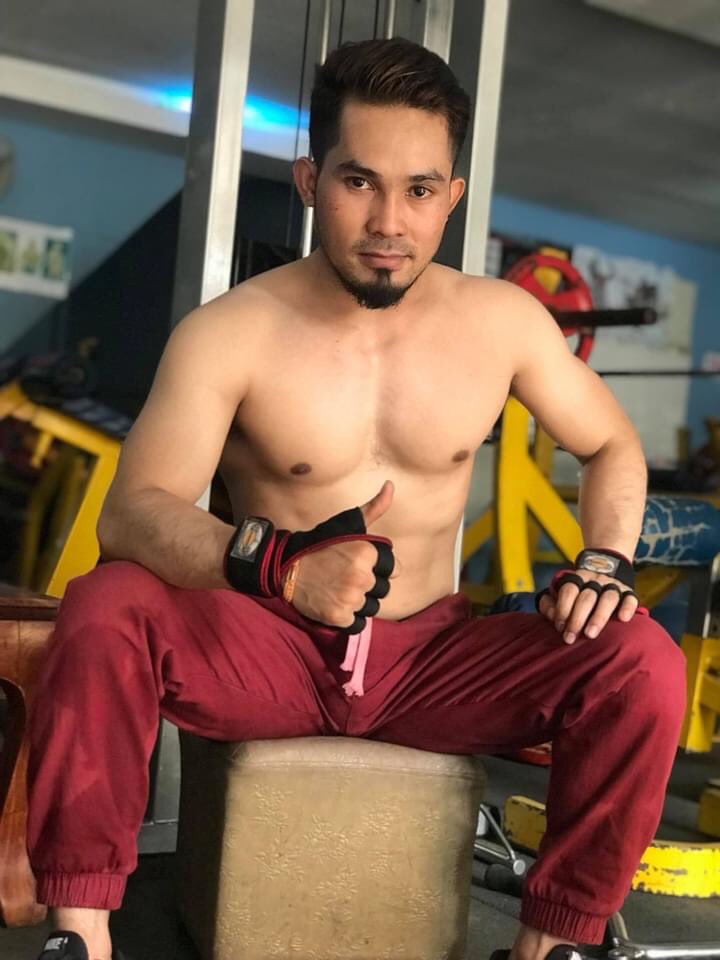 PochVandy's tweet photo. បងជិតហេីយ​ តែខ្ញុំ​សំណាងបានសុីបងមុន https://t.co/sVj5dEQ4TS