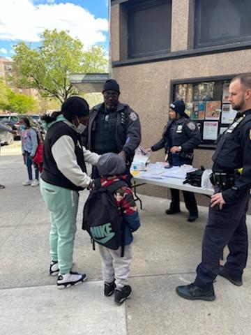NYPDPSA4's tweet photo. Today our #PSA4 Youth Coordination Officers held a Pop Up with a Cop event to inform the public of youth programs as well as provide masks and hand sanitizer to everyone. Please join us next time for another Pop Up with a Cop. #BeSafe https://t.co/yGriiRm15I