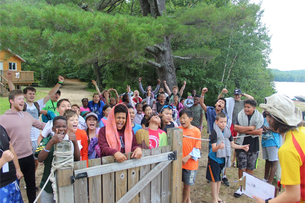 ALL 👏 THE 👏 FEELS 👏   

#throwbackthursday #letsgoswimming #frontbeach #moorelandscamp