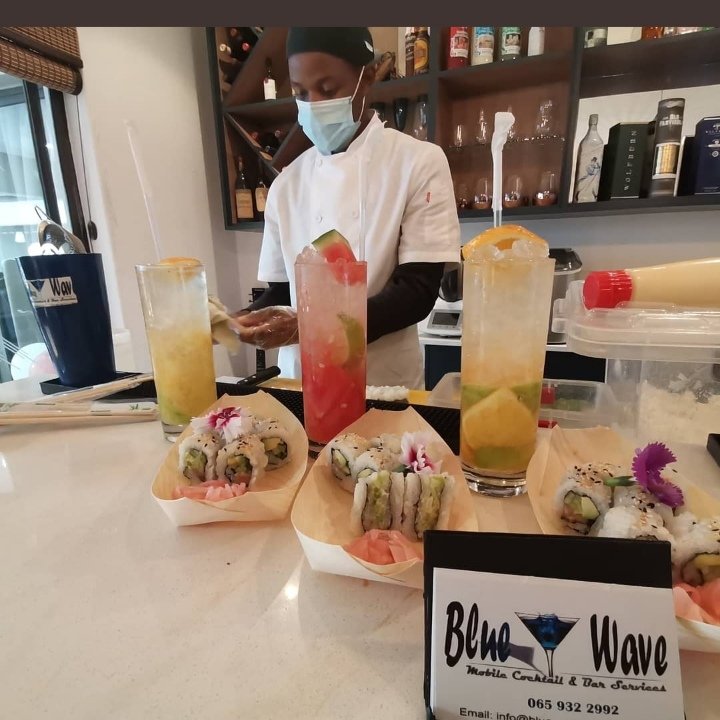 steffy_sa's tweet photo. 🍹🍣BLUE WAVE MOBILE COCKTAIL/SUSHI BAR🍹🍣

Tired of chasing after that stingy aunt who keeps the key to the room with alcohol at every family function!?🍸🍸🍸

🍹🍹🍹🍣🍣🍣

🔗https://t.co/ahNnq8Ne5L 

📲Call or WhatsApp 065 932 2992 for enquiries.

#AudacityToBelieve
#DJSBU https://t.co/xE22uTFyGh