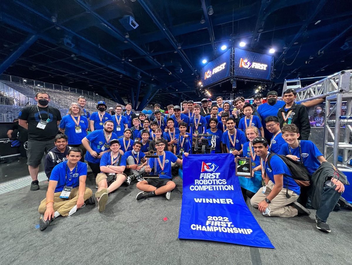 It was amazing to go back to the World Championships after 2 years. Big thanks to our alliance partners 1619:Up-a-Creek, 3175:Knight Vision, and 6672:Fusion Corps for helping us win the Galileo Division and the 2022 World Championship! We hope that everyone has had a good season!