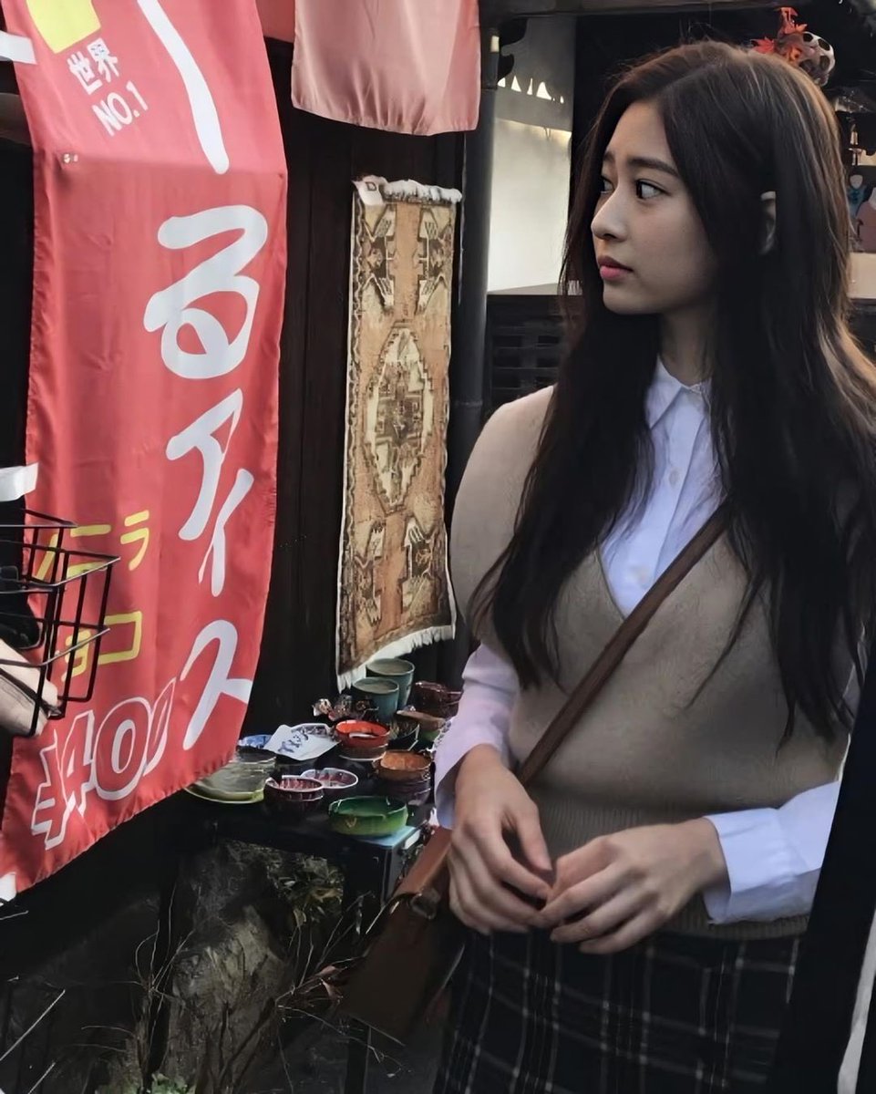 minju doing things tweet media
