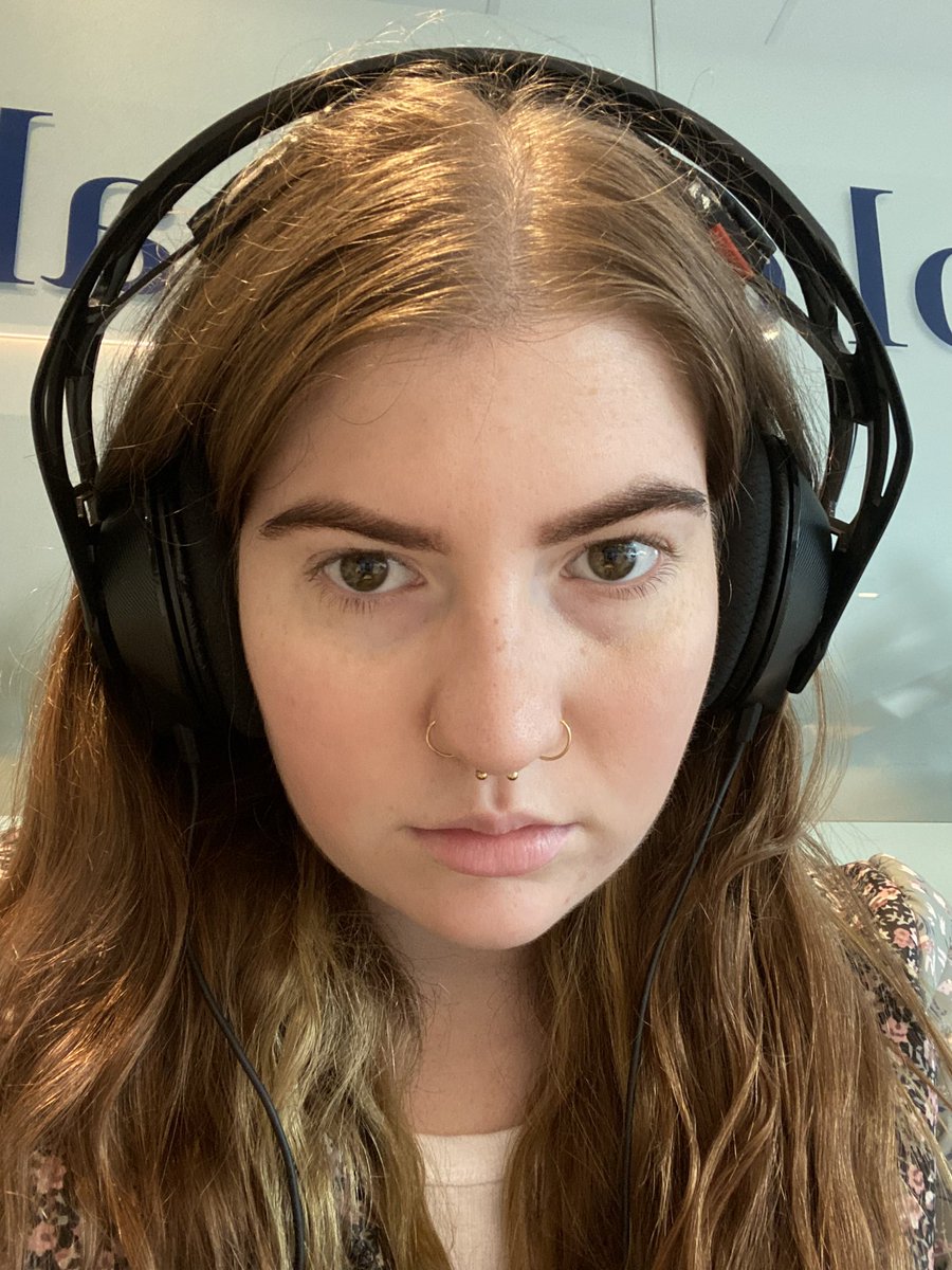 alltooell's tweet photo. when you come all the way to uni on your BIRTHDAY for a tutorial that apparently isn’t even on today https://t.co/wrNblRR5vo