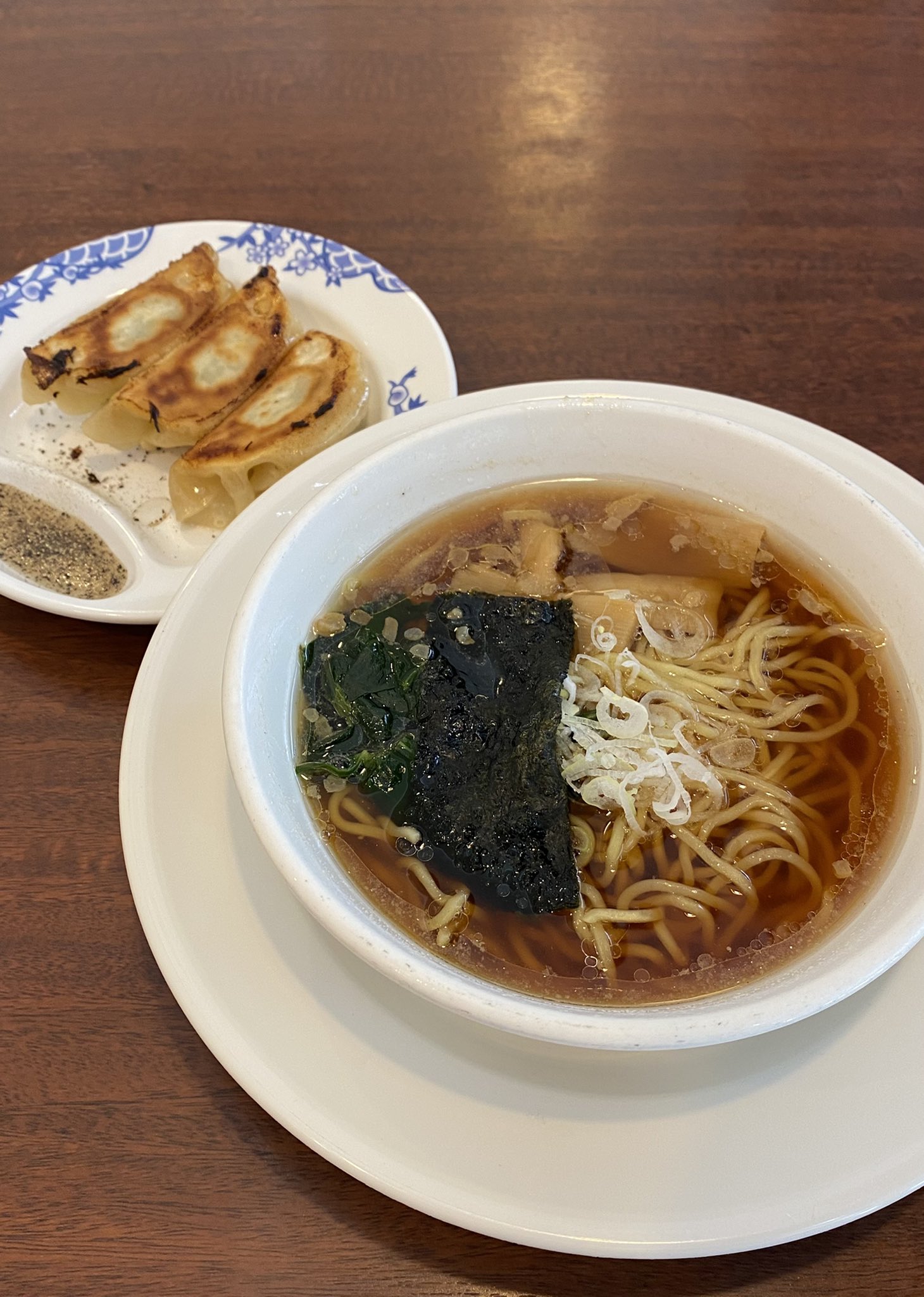 Uta V Twitter 今日は バーミヤン千葉ニュータウン中央店 さんで 天津チャーハンと餃子 3コ と半ラーメン 食後にアンニンドウフ 安定した美味しさでした チャーハン 餃子 ラーメン 点心 イオン千葉ニュータウン店 T Co Ryf2umyydz Twitter