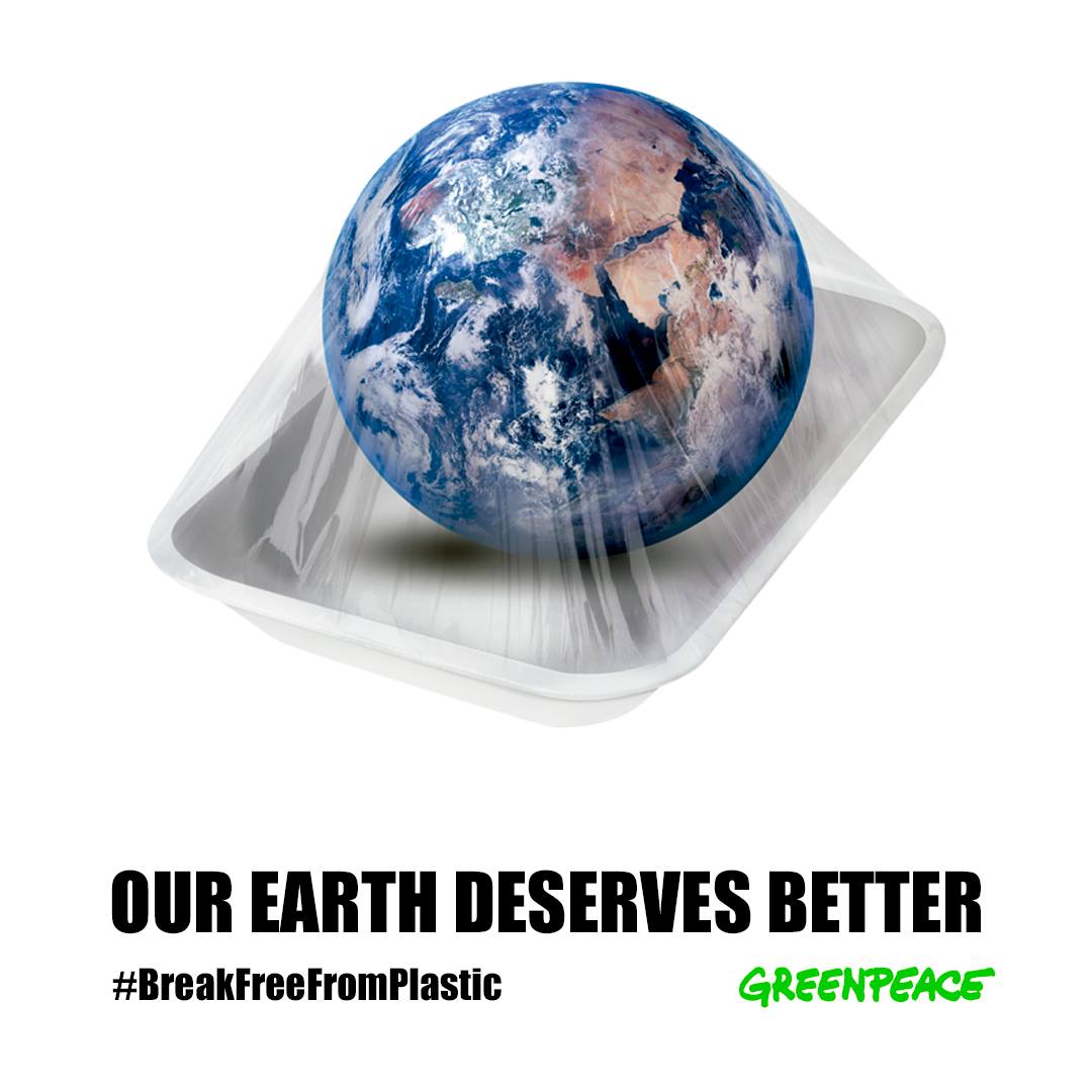 GreenpeaceSEA's tweet photo. #DYK Plastic production contributes to the global climate emergency? ๐๐ก
Take action now ๐ https://t.co/3wceL6dvhO
#SayNo2Plastics
#BreakFreeFromPlastic https://t.co/cfaH2zhuTm