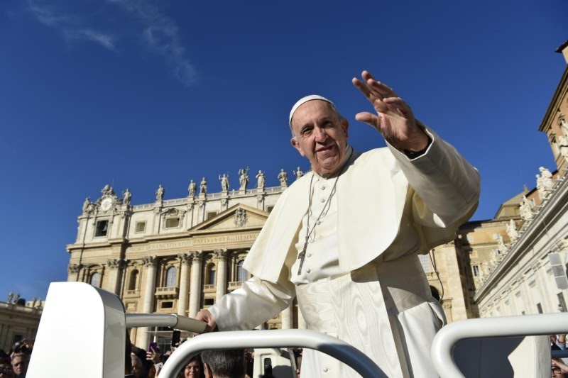 catholicnews1's tweet photo. #Pope Francis #Chirograph on the Creation of the Institution Connected with the Apostolic See Domus Vaticanae
https://t.co/rdJjLGhkKX https://t.co/LZOWfyA6ky