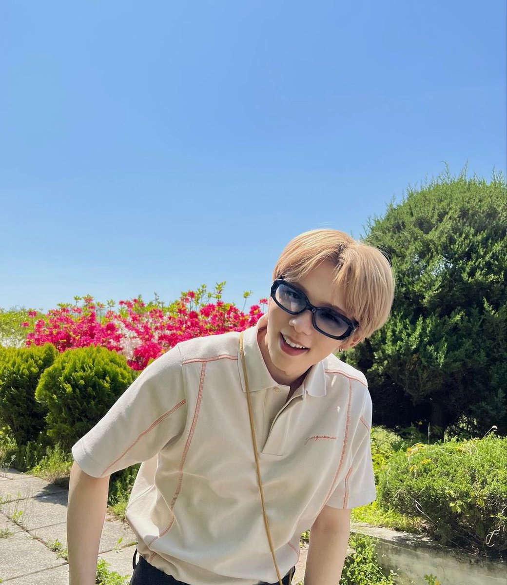 hinthesuns's tweet photo. i forgot to post these from a very fun picnic yesterday ^^ https://t.co/PT3tIopEB8