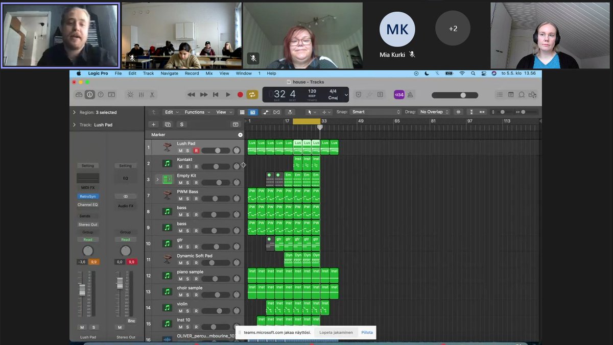digistihanke's tweet photo. Järjestimme eilen Omnian valma-ryhmille musiikkiin keskittyneen työpajan. Vetäjät etänä ja osallistujat koululla luokkahuoneissa, toimi hyvin näinkin! #digistihanke @Omniasome https://t.co/SuSRGR2HME
