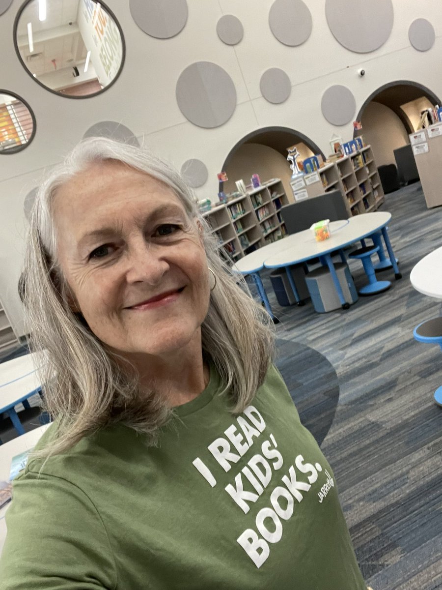 Why yes #IReadKidsBooks @CRECoyotes @CISDlib #booklove #bookjoy #librarians #teachers @Jarrett_Lerner #keepkidsreading