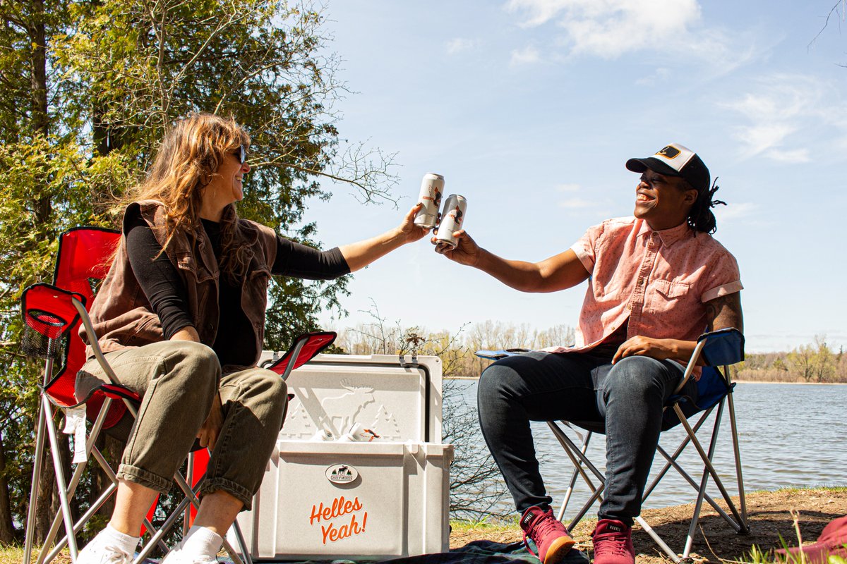 Win a Helles Lager branded Chilly Moose cooler!☀️  

See contest details &amp; enter at bit.ly/3kJL1tU
