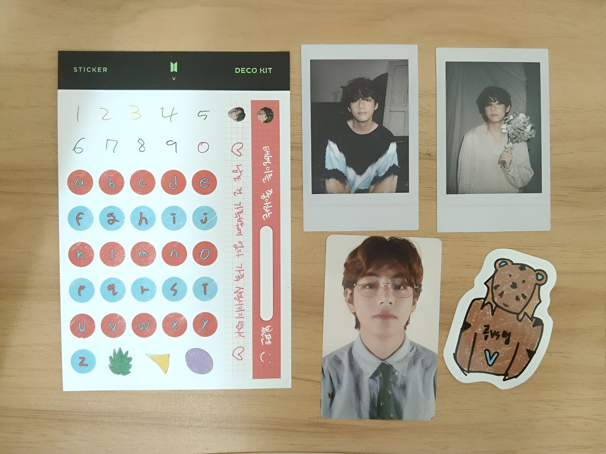 _m3ngthv's tweet photo. ˗ˏˋ happy mail (◍•ᴗ•◍) ˎˊ˗
     ꒰ #_m3ngthvmails ꒱

taehyung deco kit is finally home 🥳 tysm for packing it safely ! until next budol 🥰

𓄲 @jxc_cart https://t.co/Im6q7fpwKn