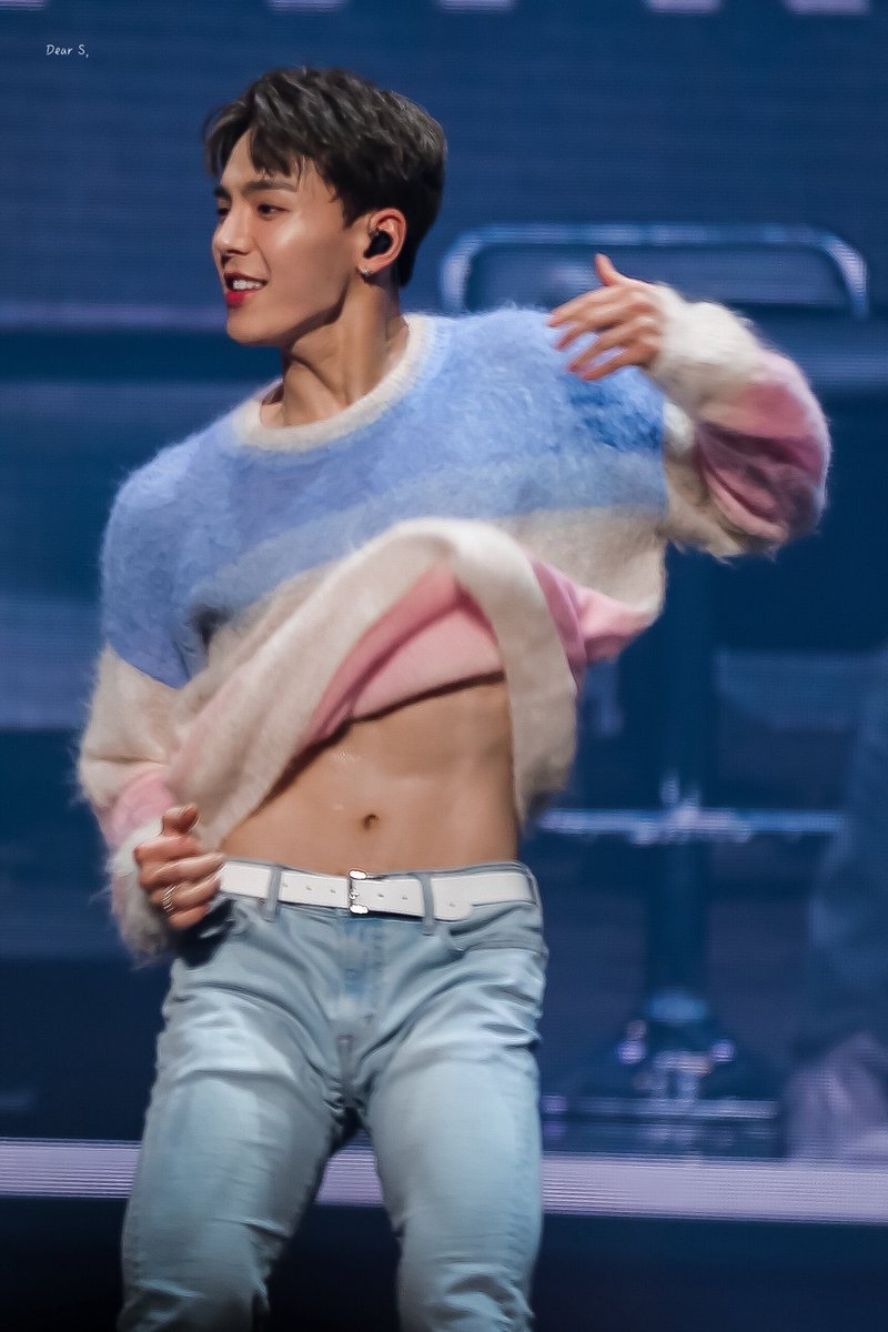 shownucb's tweet image. 351 dias 
#SHOWNU @OfficialMonstaX