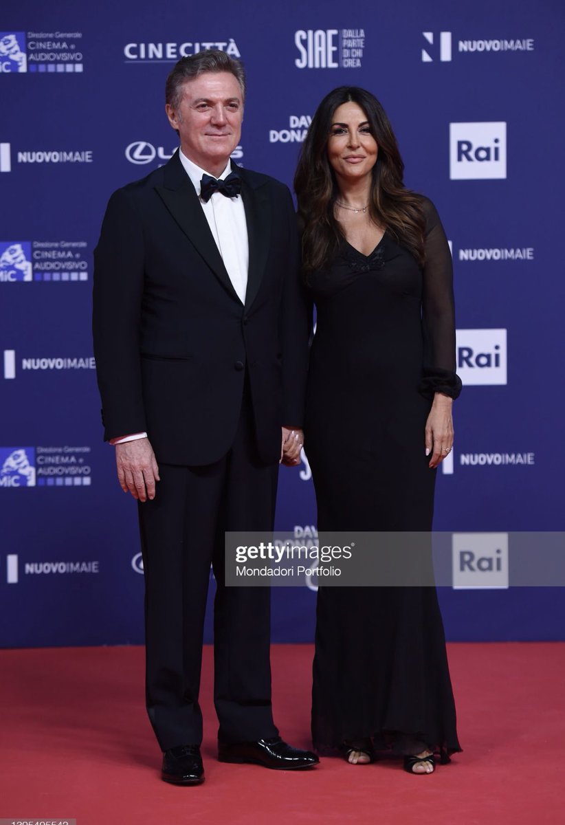 soffroperamore's tweet photo. 💖🌹
#SabrinaFerilli #FlavioCattaneo #David67 #DavidDiDonatello #David2022 https://t.co/9Zeh9Z1Cdh