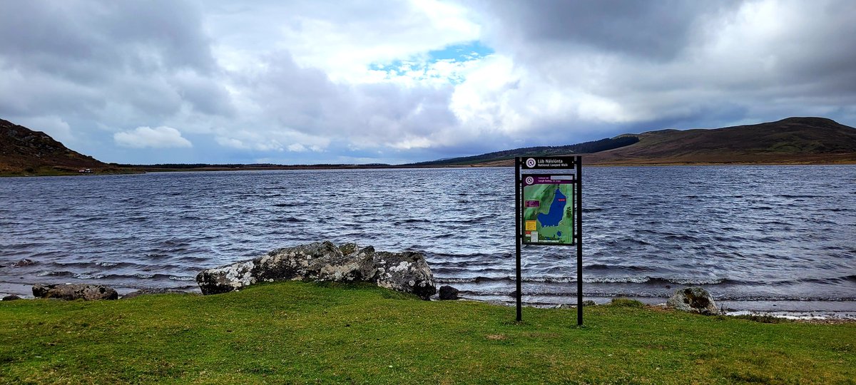macgabhann31's tweet photo. On my way back to #tubbercurry from my adventures in #ballina I stumbled across this amazing little spot that seems to cross every walking trail out there. Lough #Easky is now on my list. #keepdiscovering #lovesligo #wildatlanticway https://t.co/rHT74SCQP1