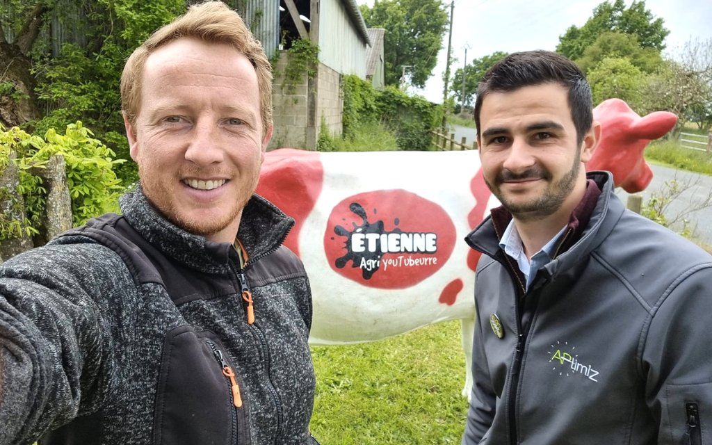#Eleveur | Vous connaissez certainement <a href="/agrikol/">Etienne Agri</a> 
🧑🏼‍🌾🎬
Etienne, éleveur laitier, utilise Aptimiz pour optimiser son organisation tout en augmentant son cheptel.

Notre partenaire AS CEFIGA l’accompagnera dans cette démarche de performance !

#AgTech #conseil <a href="/GroupFranceAgri/">GroupeFranceAgricole</a>