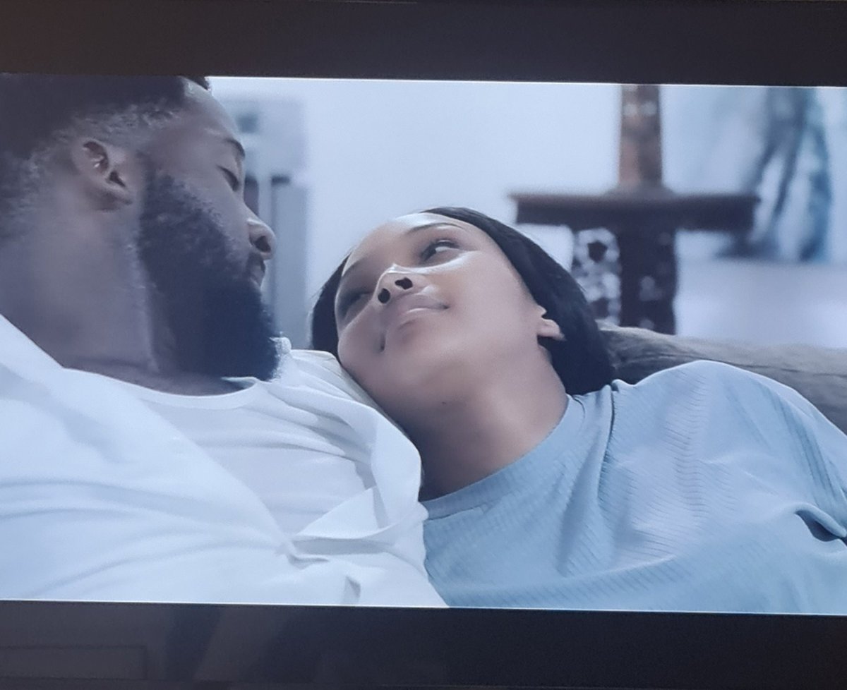 Zamathole14's tweet photo. I know it's a story.. But I want this for me, everything in it.. Gangster, the beatings, the parking lot yha konke sana AMEN!#TheWifeShowmax https://t.co/SiaML6a8SP
