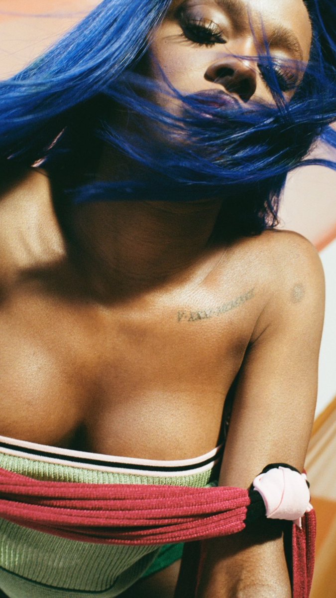 InfoAzealiaBRA's tweet photo. Azealia Banks via Instagram em um novo Photoshoot. 💙 https://t.co/taCHKLOOTd
