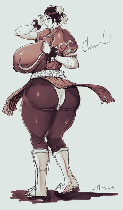 春麗さん久しぶりだから('3')ちょっと手慣らしラクガキ。昔のキツキツな服を着るおばさん春麗1968年3月1日生まれ。 