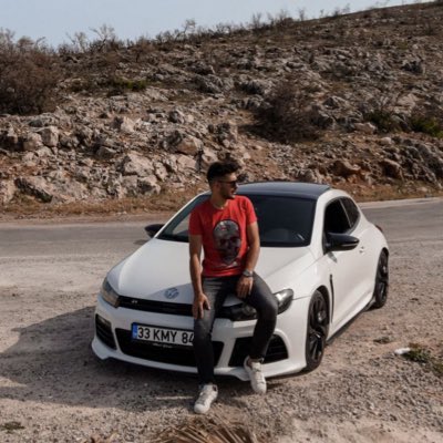MeertYarar's tweet photo. #YeniProfilResmi https://t.co/xgWZpJil7V