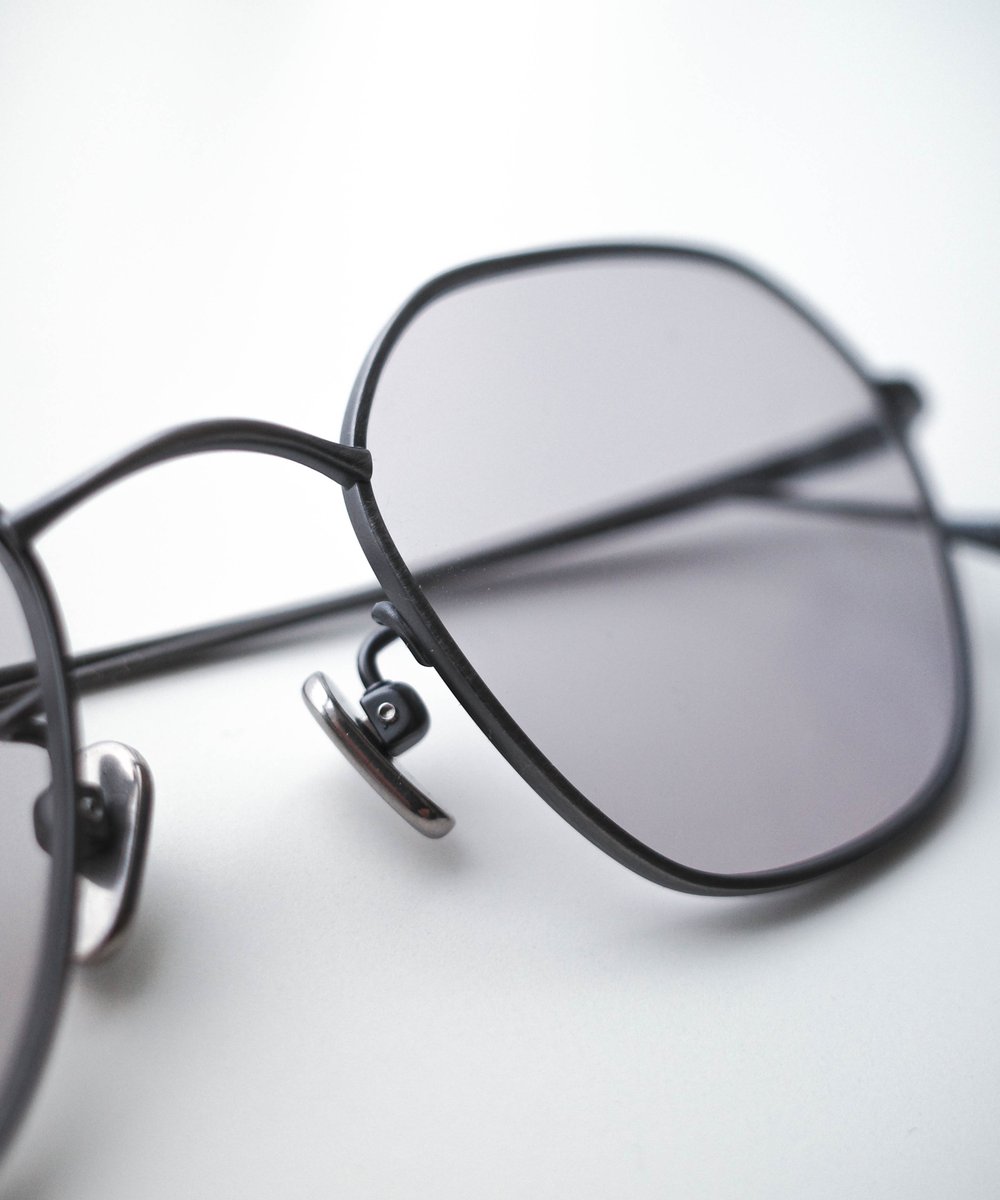 素敵でユニークな 300本限定[ RePLAY × Oh My Glasses ]オーマイグラス