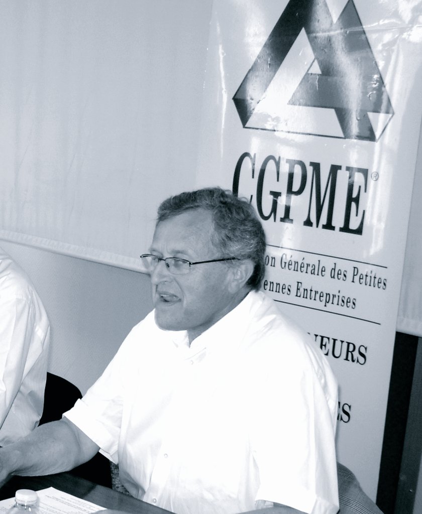 Il y a des Présidents de CPME inoubliables qui laissent un héritage inestimable. 
Philippe Moreau nous a quitté, nous laissant tristes mais tellement  fiers de marcher dans ses pas !
Il nous a légué ses valeurs et son exceptionnel engagement pour l'intérêt commun. 
RIP
<a href="/CPMEPDL/">CPME Pays de la Loire</a>