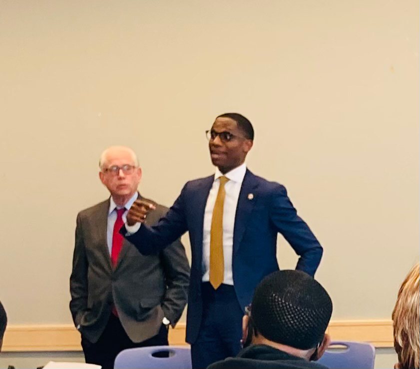 Ride_STC's tweet image. STC Partners With Dave's Markets to Provide Rides for Collinwood Residents
ridestc-secure.org/news/2022/15.h…
#OhioTransit #OhioNeedsTransit #SeniorCare #AginginPlace
@AceTaxiCle @MayorBibb @Davesmarkets @ClevelandAging