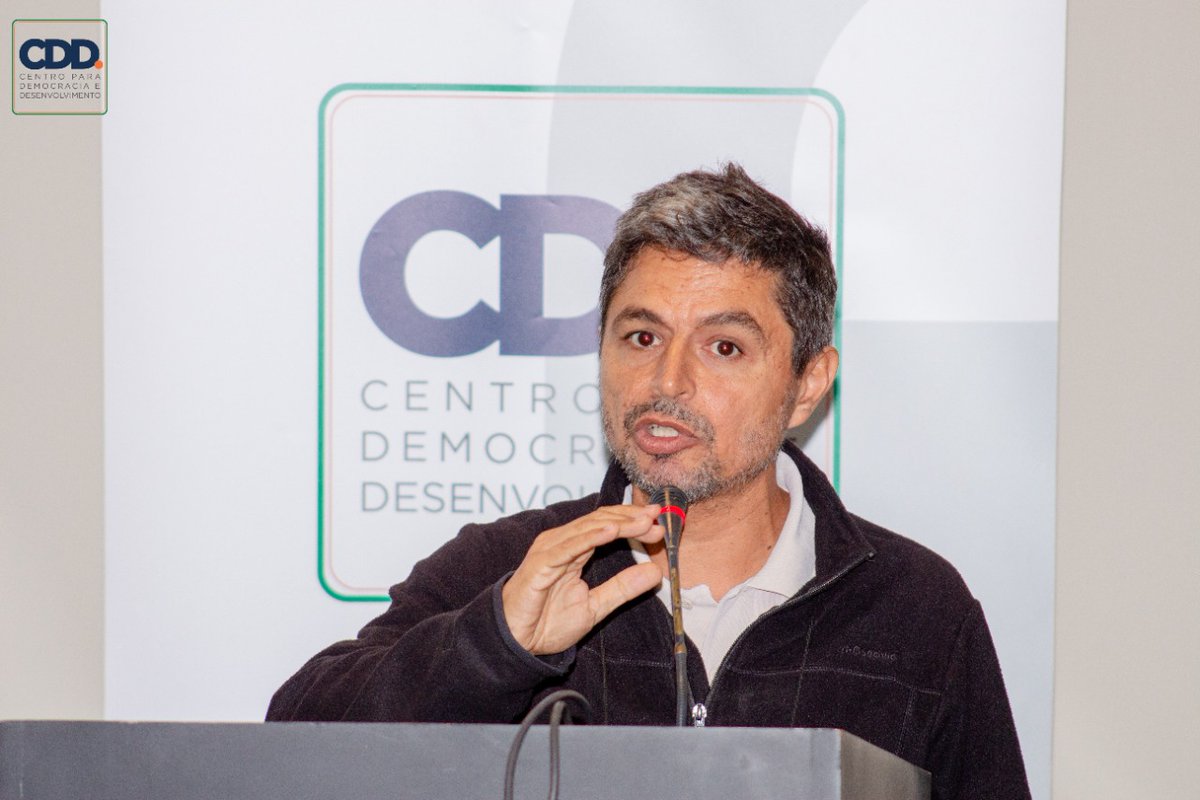 CDD - Centro para Democracia e Direitos Humanos (@cdd_moz) on Twitter photo “To resolve the conflict in Cabo Delgado, it is necessary to invest in the empowerment of women. Women play an important role in preventing violent extremism”, João Feijó, researcher
<a href="/adriano_nuvunga/">Prof. Adriano Nuvunga</a>
<a href="/SiphoMalunga/">Siphosami Malunga</a>
<a href="/ChrisMaroleng/">Chris Maroleng</a>
<a href="/theGCERF/">GCERF</a> “To resolve the conflict in Cabo Delgado, it is necessary to invest in the empowerment of women. Women play an important role in preventing violent extremism”, João Feijó, researcher
<a href="/adriano_nuvunga/">Prof. Adriano Nuvunga</a>
<a href="/SiphoMalunga/">Siphosami Malunga</a>
<a href="/ChrisMaroleng/">Chris Maroleng</a>
<a href="/theGCERF/">GCERF</a>