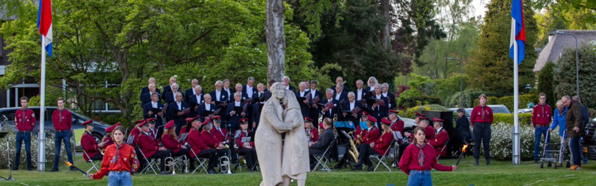 Gezamenlijke Herdenking bij het Rozenbos dlvr.it/SPpDjZ